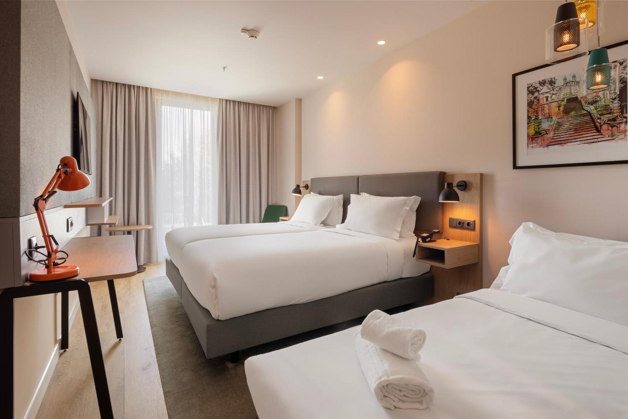 Holiday Inn Braga By Ihg Exterior foto